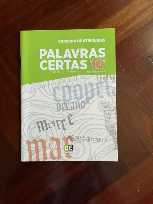 Caderno de atividades Português 10º ano