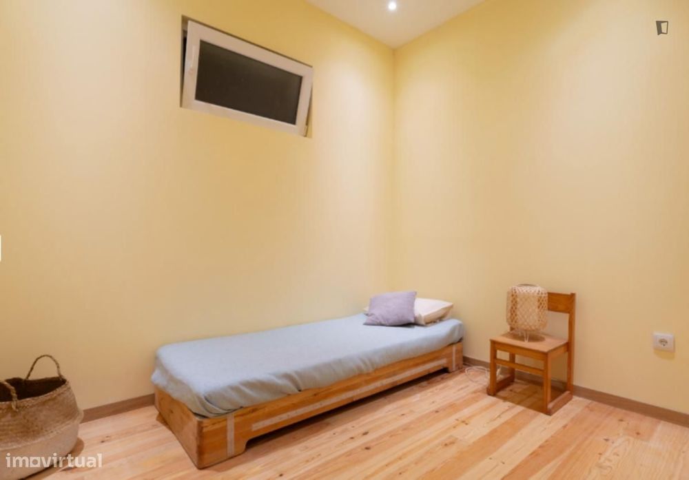Apartamento com 3 quartos - localizado em Bonfim Porto