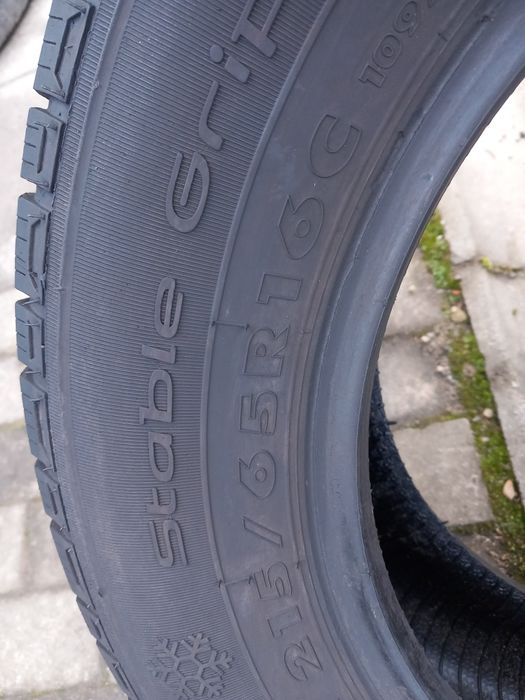 2x Opony Używane Zimowe 215/65R16C Sunfull