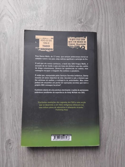 Livro O Rapaz-Soldado de Andy McNAB e Robert Rigby