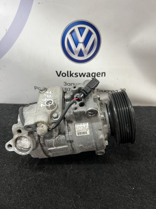 Компресор кондиціонера Touareg 7P NF Audi Q7 4.2 TDI 4H0260805F