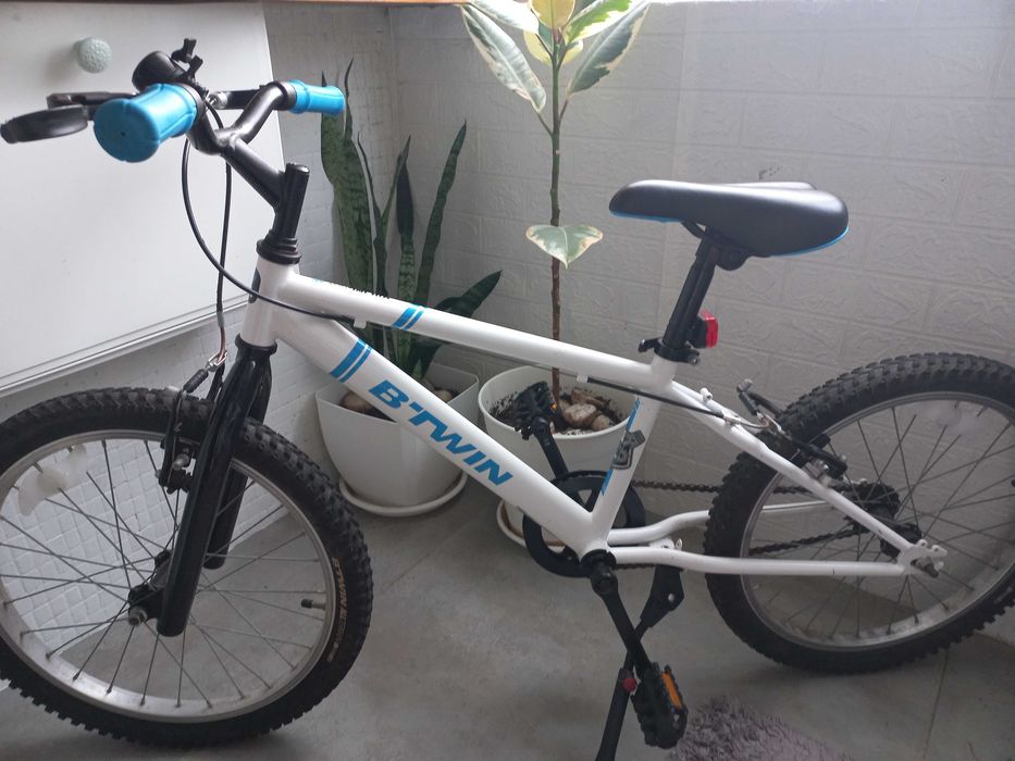 Bicicleta impecável aro 20