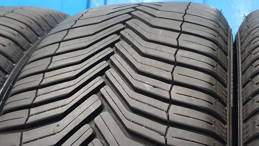 215/55 R17 Markowe opony całoroczne Michelin ! Rok 2022