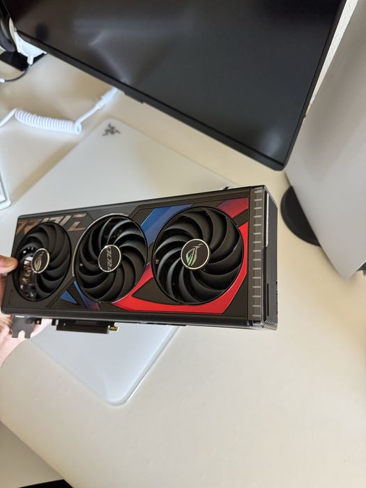 Asus Rog Strix GeForce Rtx 4070 Ti Oc 12gb