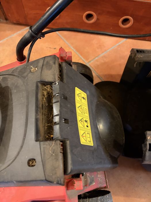 Kosiarka elektryczna MTD smart 38E 1400W