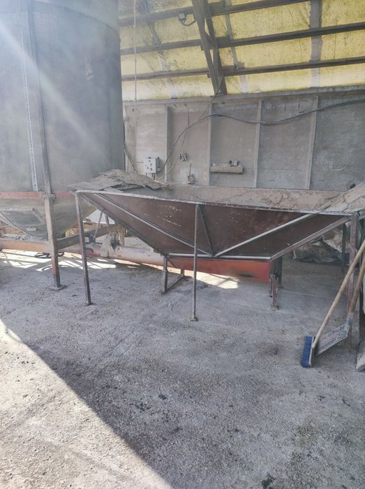 Мобільна зерносушка