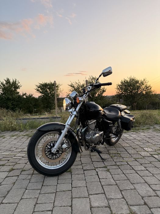 Suzuki Marauder Сузукі Марадер 250