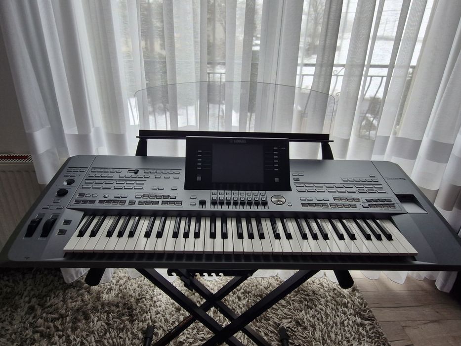 Sprzedam yamaha tyros 5 z całym zestawem widocznym na zdjeciu