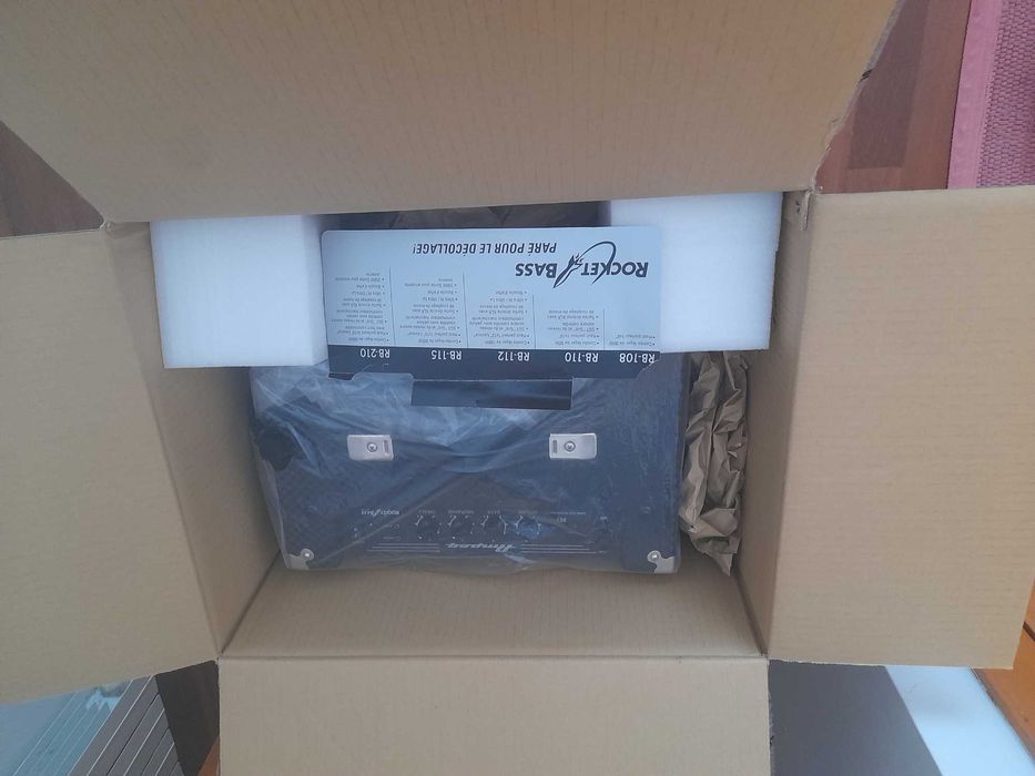 Ampeg Rocket Bass 108
