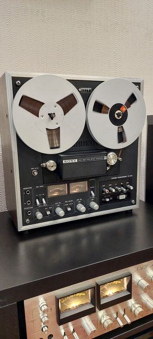 Продам катушечный магнитофон Sony tc 640