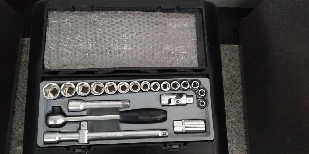 Carro para Peças de Carroçaria de oficina/ Material diverso/