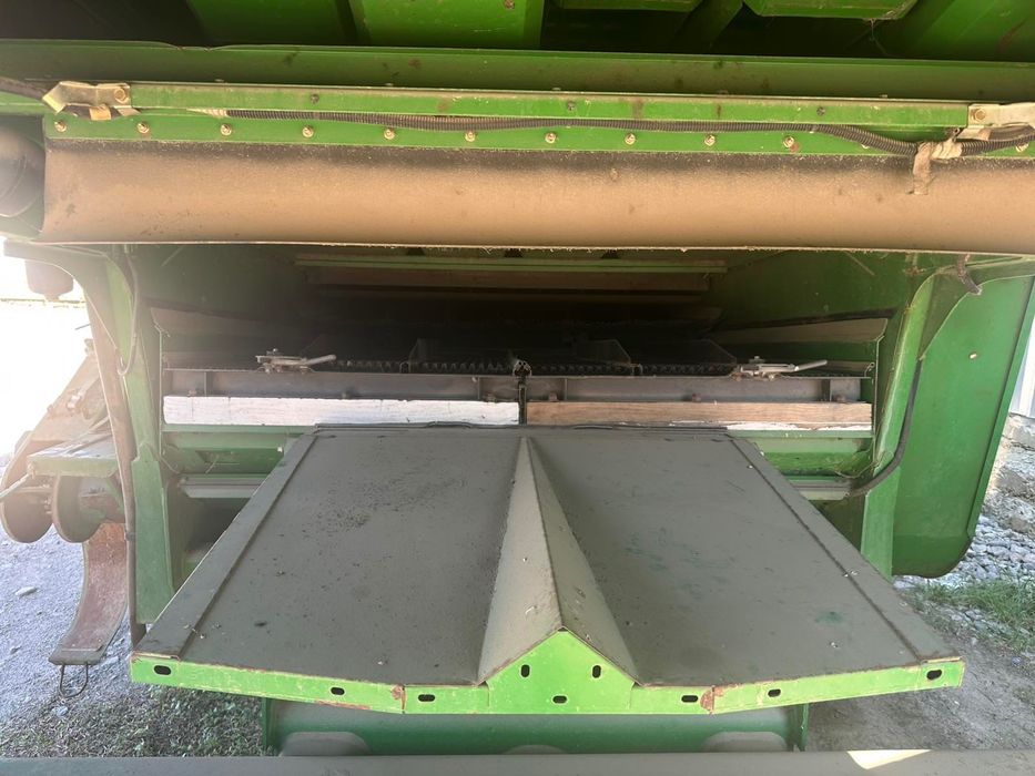 Комбайн зернозбиральний