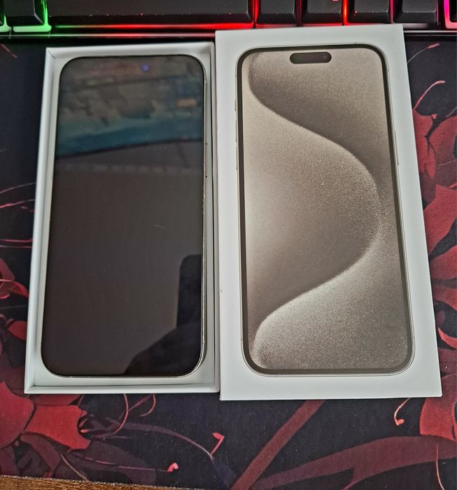 Iphone 15 256 pro max icloud locked