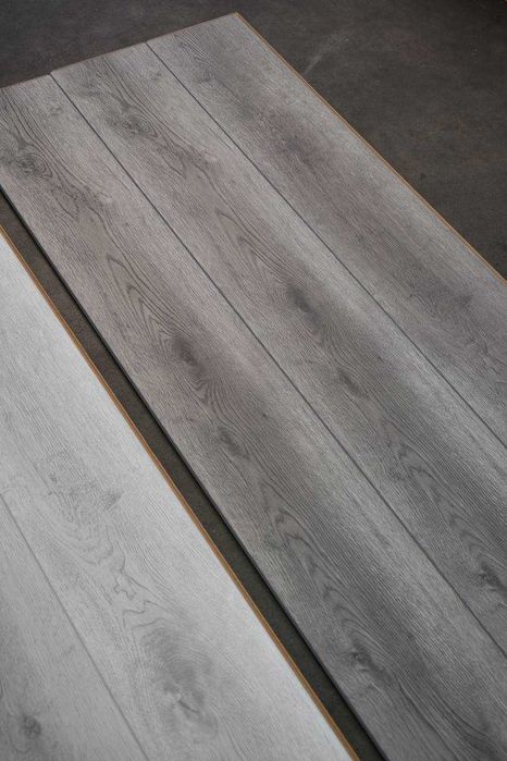 Ламинат за вигідною ціною за 440 грн