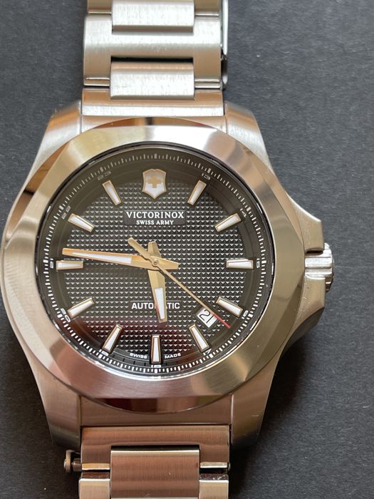 Victorinox Swiss Army I.N.O.X. Mechanical V241837  43мм 200м