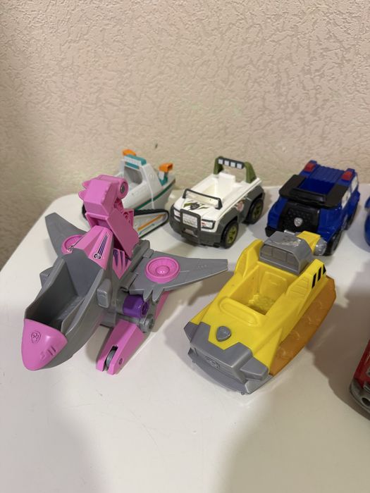 Машинки щінячий патруль