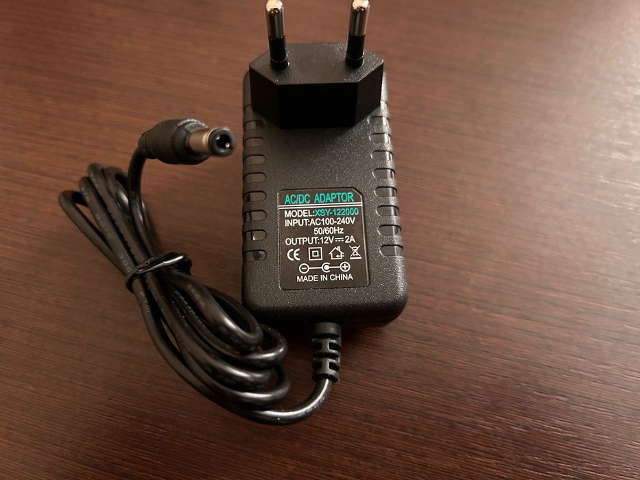 Блок питания 12В, 2А, для модема, роутера