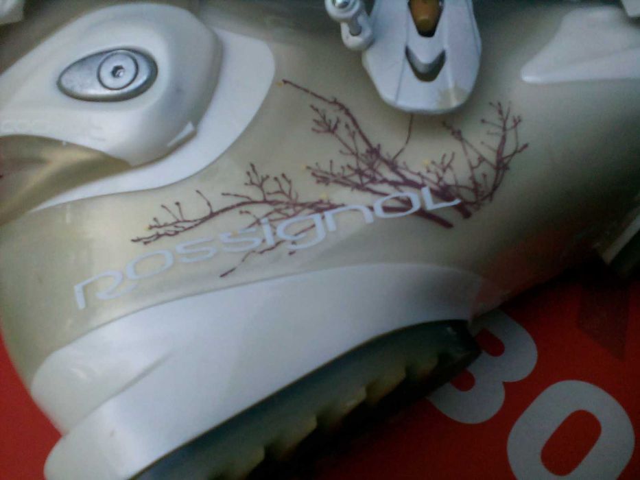 Narciarskie buty Rossignol XENAx10. Rozm 25 długugośc stopy250mm (39)