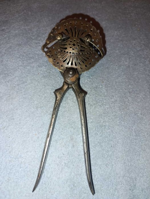 zabytkowy platerowany wyciskacz do cytrusów - sygnowany