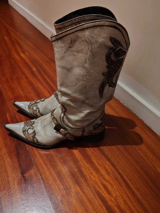 Botas Texanas em pele. Como novas