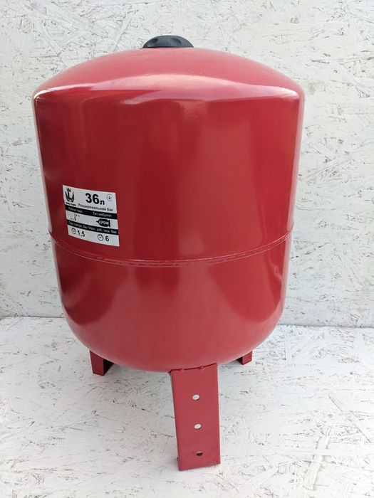 Гідроакумулятор 36 л для системи водопостачання бак для води