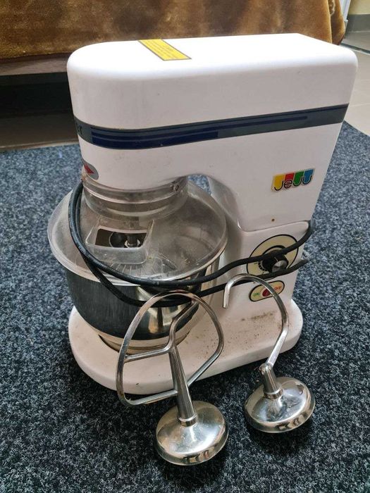 Планетарний міксер JEJU VFM-5BCS