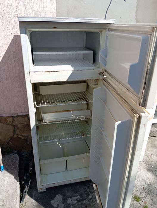 Продам холодильник Минск-15м