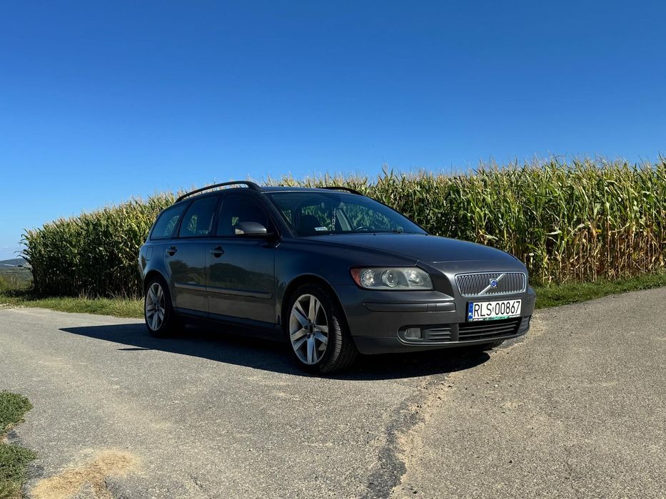 Volvo V50