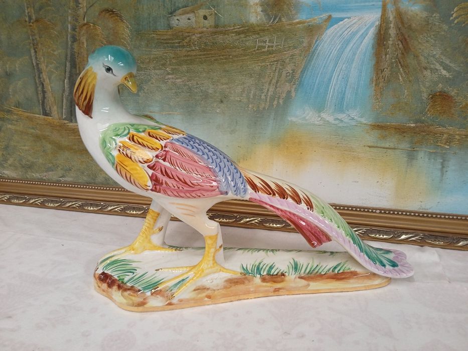 escultura porcelana pássaro