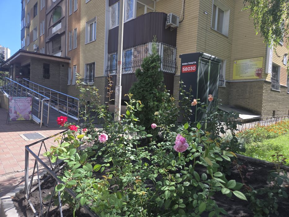 Продам простору квартиру на Позняках 53кв.м вул. Урлівська River Mall