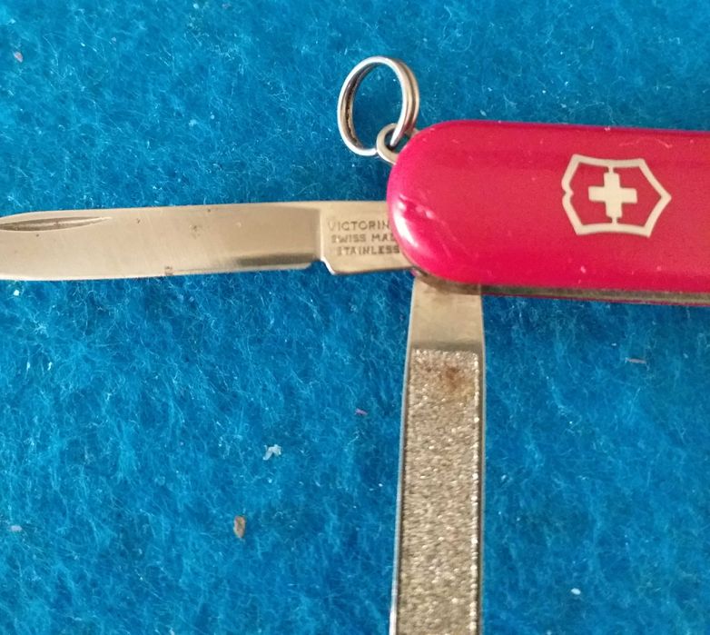 Canivete Victorinox Classic SD 
58 mm