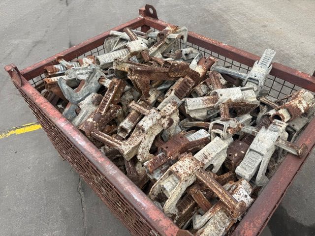 zamek szalunkowy komplet 480 szt DOKA PERI