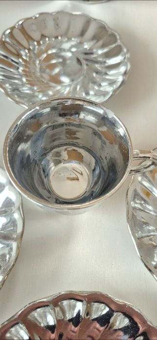 Ekskluzywny japoński serwis do kawy – 15-elementowa perła dla konesera