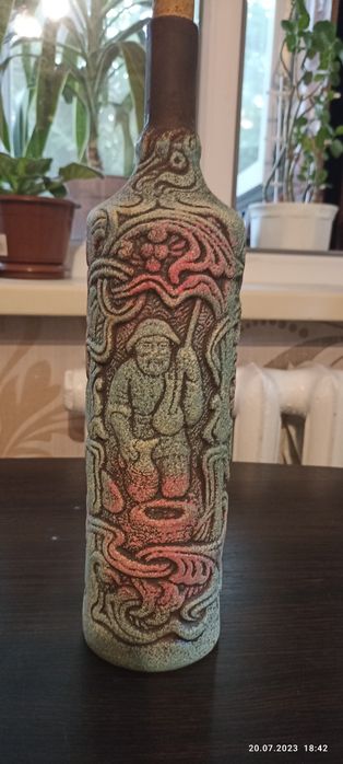 Бутылка,декор, керамика.