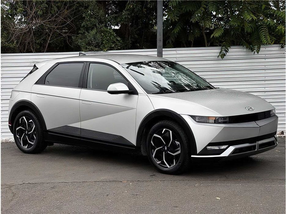 Hyundai Ioniq 5 SEL      2024