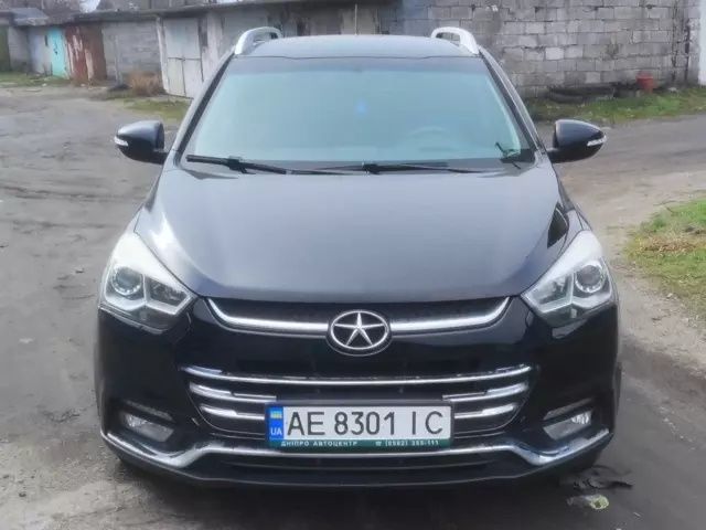 Продам авто Jac S2