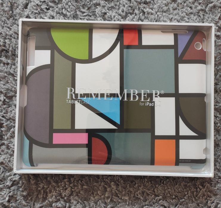 Remember iPad twarda obudowa do iPad 2-4 -TabletCase Stripy
Etui. Nowe