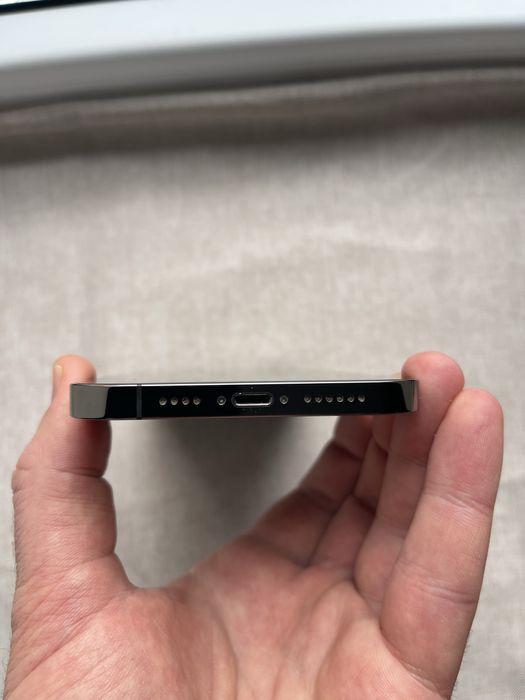 IPhone 12 Pro Max 128  GB Graphite в майже в ідеальному стані