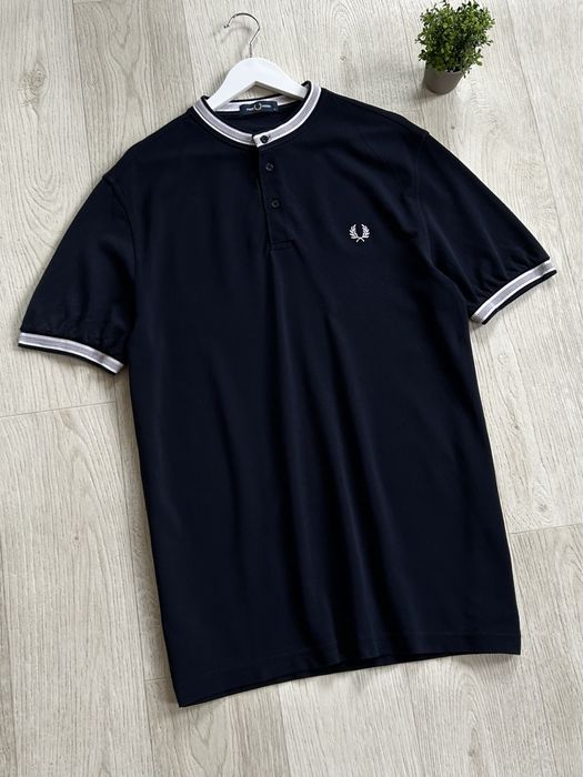 Fred Perry Polo Logo Tee Shirts Поло оригінал велике большое оригинал опт чёрное