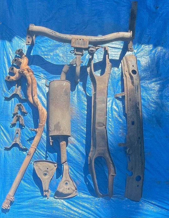 Опель омега б 2.0І запчастини, суппорта