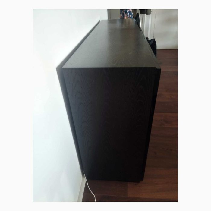 Aparador/bar preto brilhante com arrumação + mesa de jantar Dark Wengué — conjunto elegante para sala