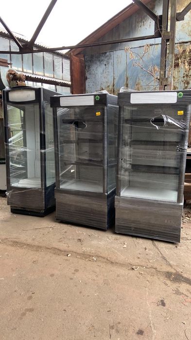 Холодильник для напитков Регал Холодильная горка Холодильник в магазин