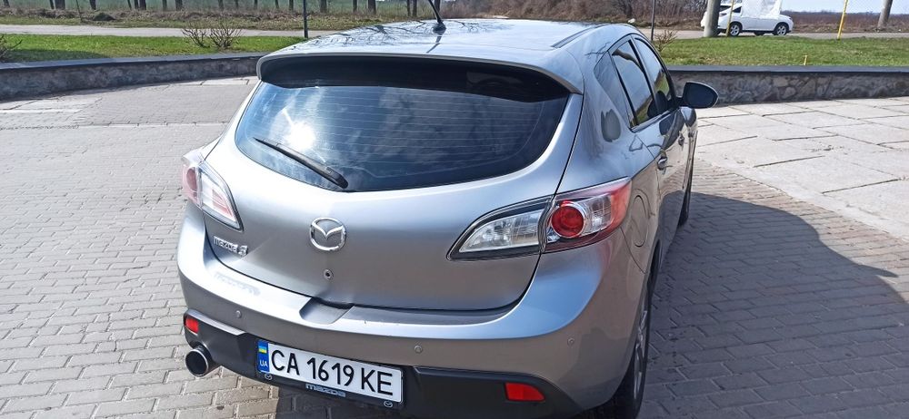 Продам мазда3 дизель 1.6