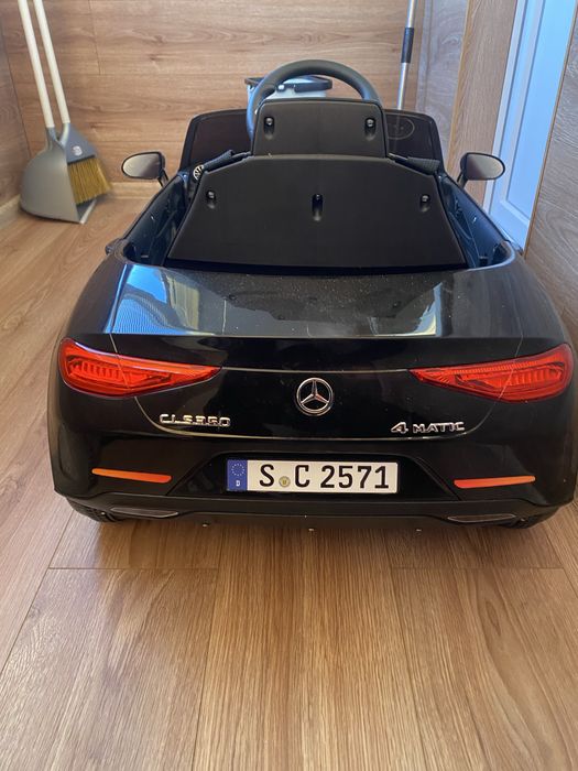 Продам машинку дитячу електро