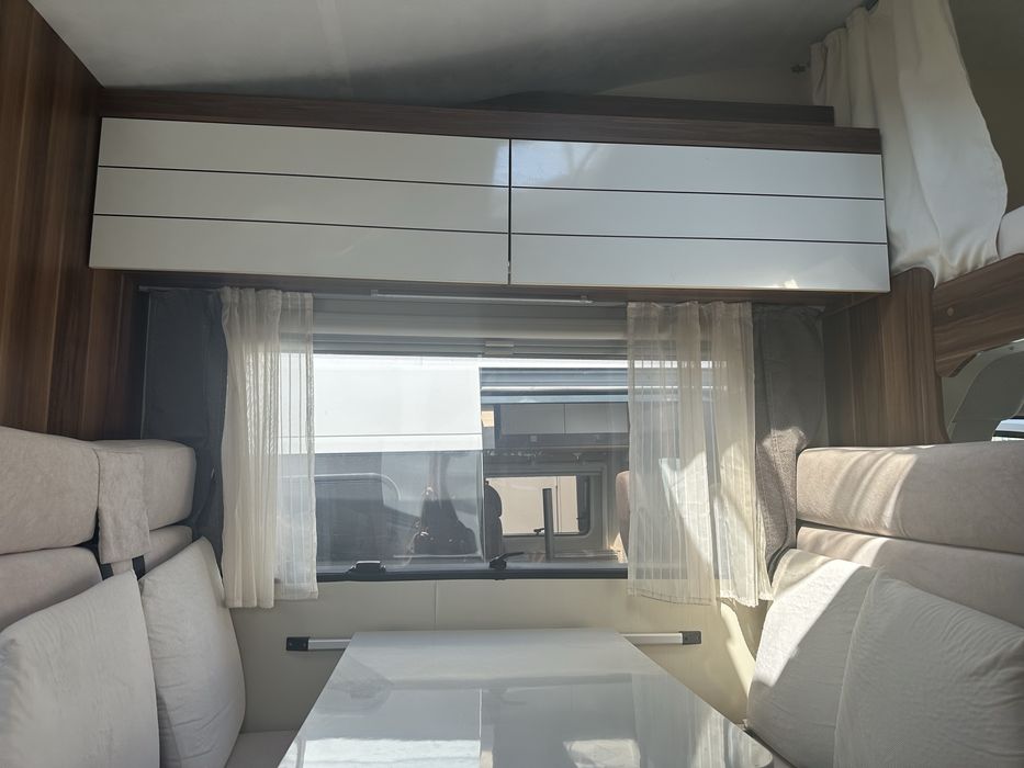 Autocaravana capucine 6 pessoas