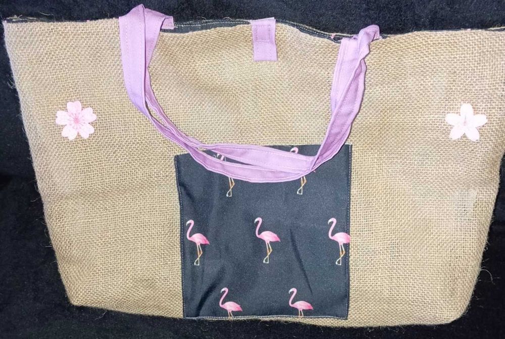 Bolsas artesanais de senhora- novas