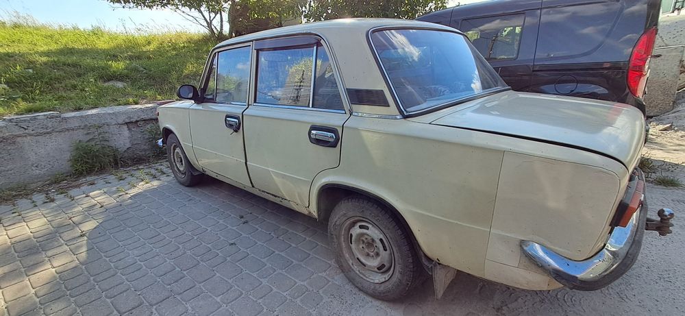 Автомобіль ВАЗ 2101