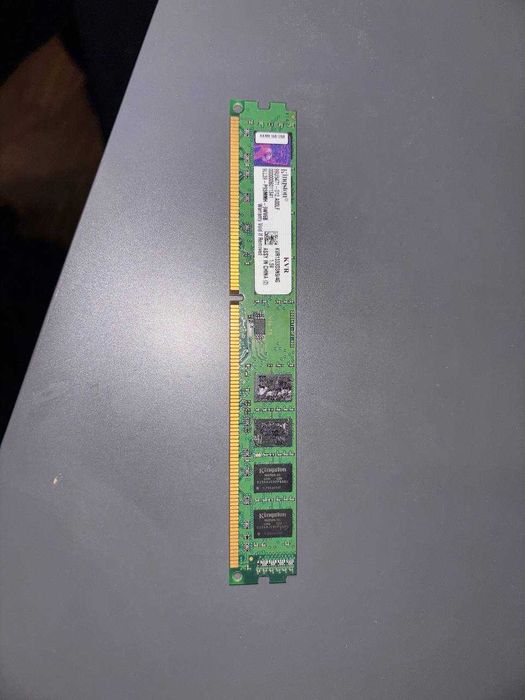 Kingston ValueRAM / Hynix 2GB