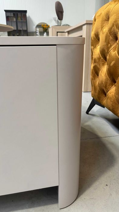 Móvel de TV 3 Portas | 1 unidade caxemira 168x39 cm