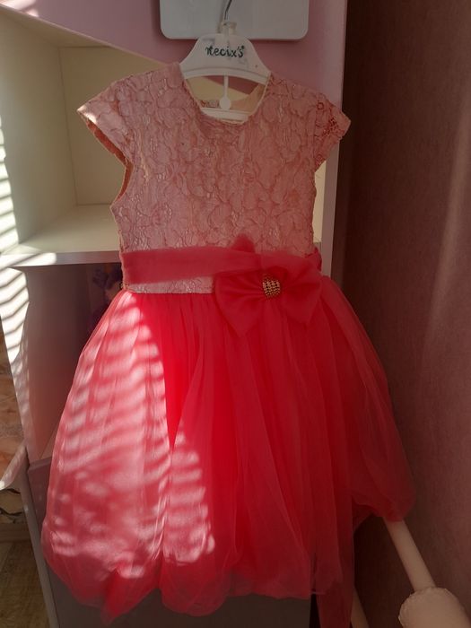 Продам. Для дівчинки стан ідеальний